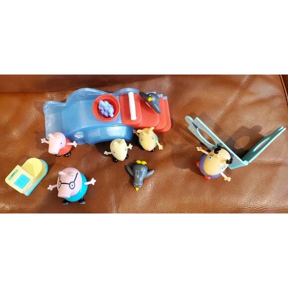 Peppa Pig Daddy Pig Rebecca Rabbit Ginny Giraffe Ms Gazelle 2 Penguins Playset - Picture 2 of 16